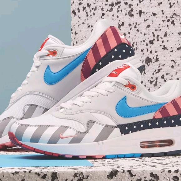 Meet your Posher, Shelven - Picture 1 of 1